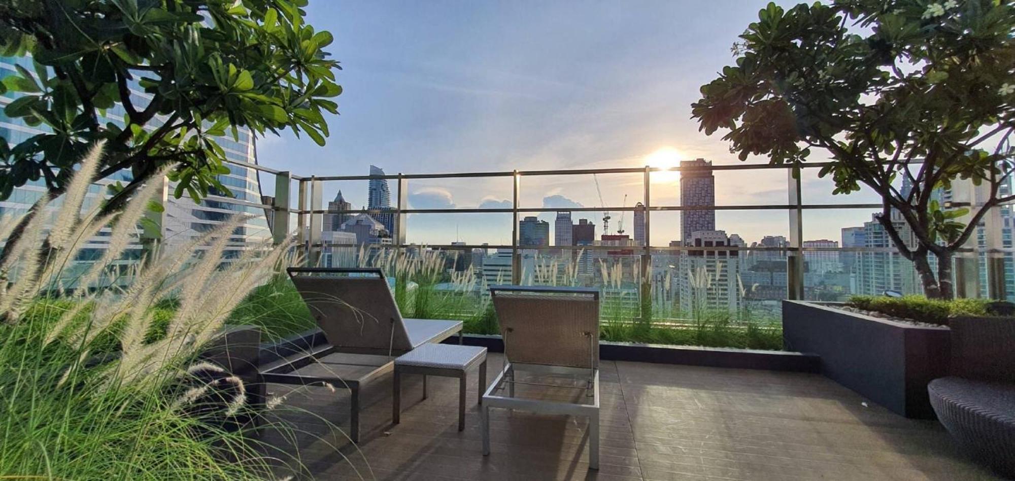 Sivatel Bangkok Hotel Exterior foto Rooftop garden